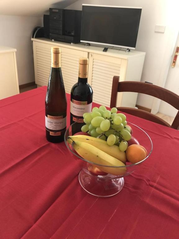 Casa Filippo Large 3 Room Apartment, Close To The Beach, Free Wifi Internet Riva del Garda Eksteriør billede